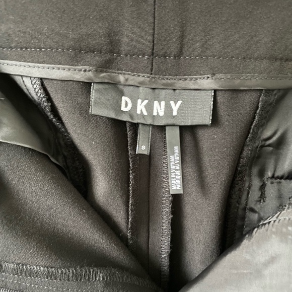DKNY Essex Slim-Leg Pants - Picture 9 of 11